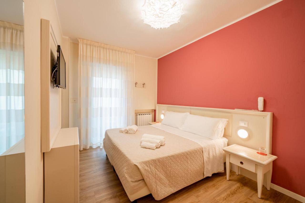 Hotel Orchidea Cervia Exteriör bild